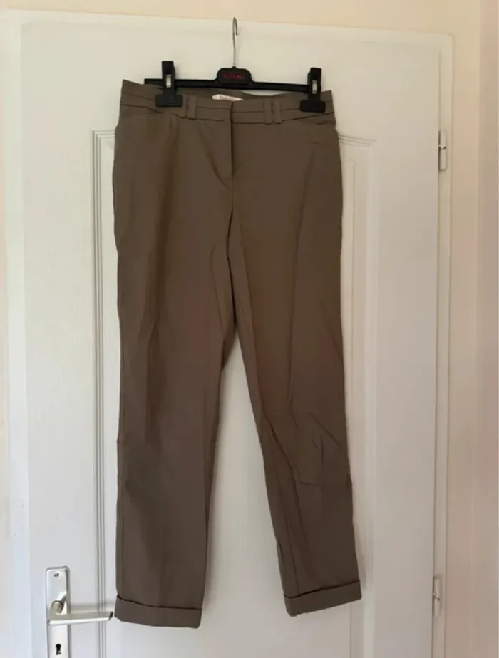 Pantalon léger 7/8 style chino - photo numéro 8