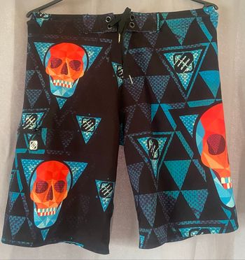 Short »Freegun »motifs têtes de mort