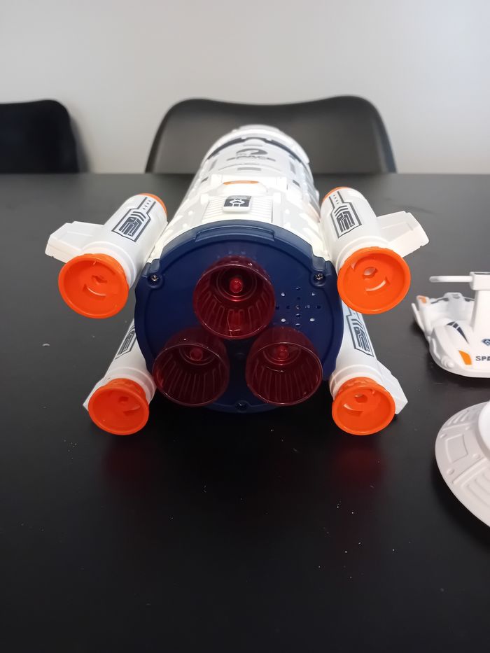 Fusée 🚀 - photo numéro 4