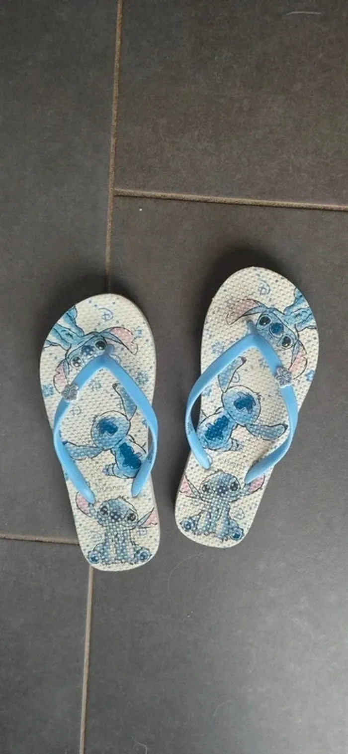 Tongs stitch taille 36