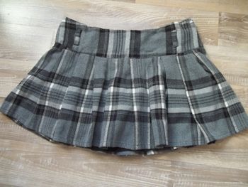 Jupette carreaux noirs 12 ans (Jup1)