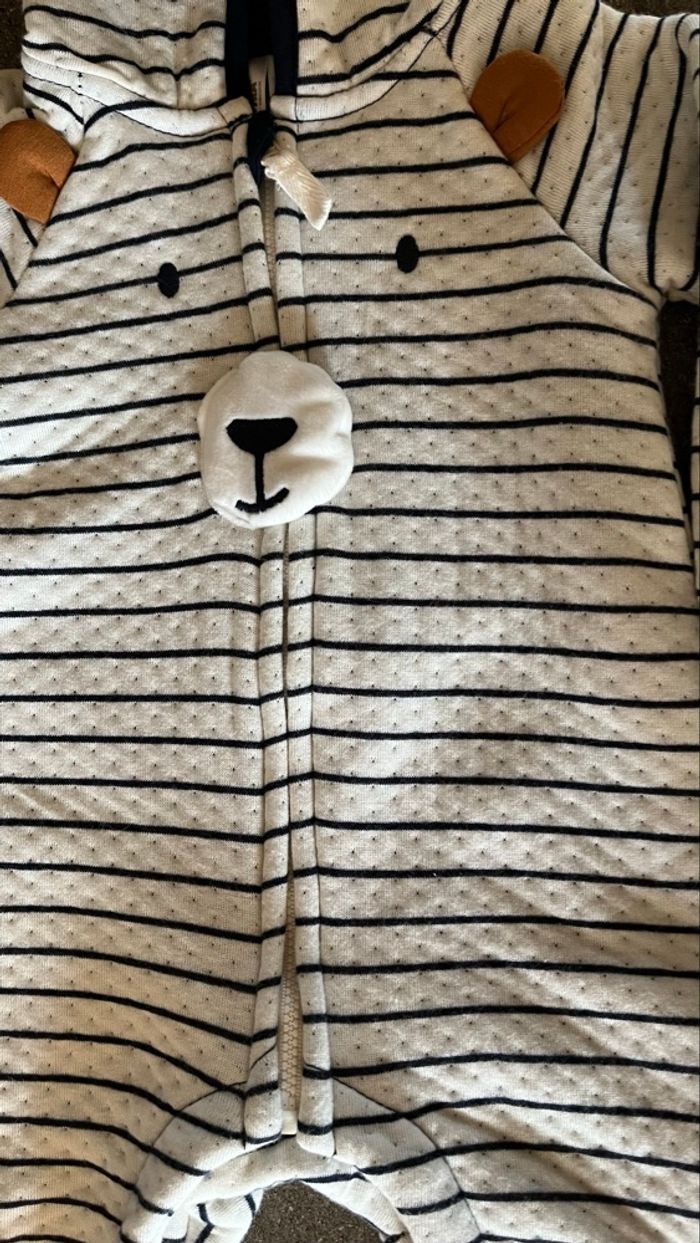 Sur pyjamas - photo numéro 4
