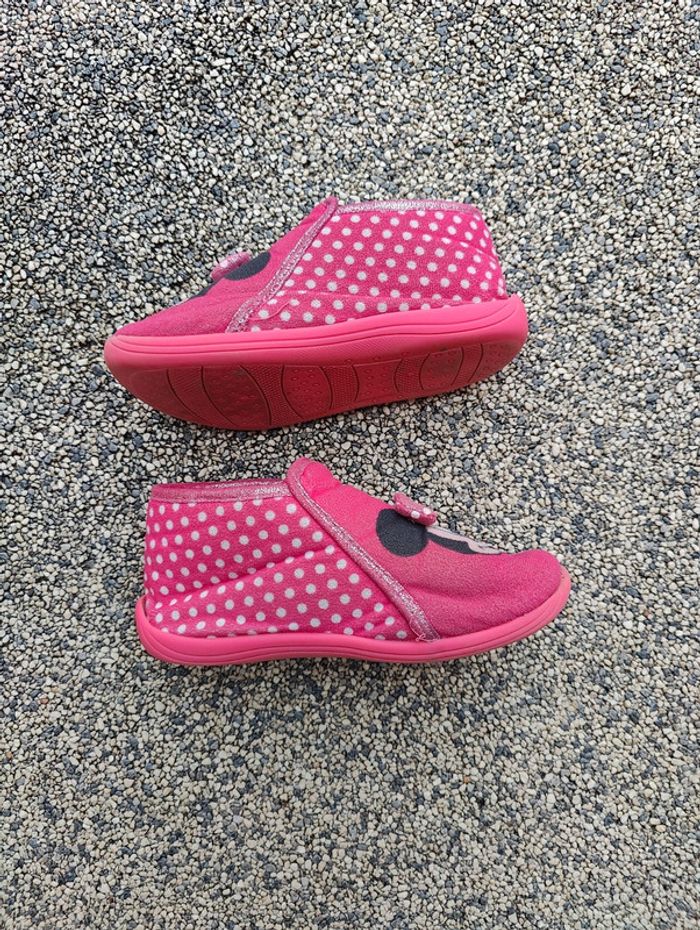 Chaussons Minnie taille 30 - photo numéro 3