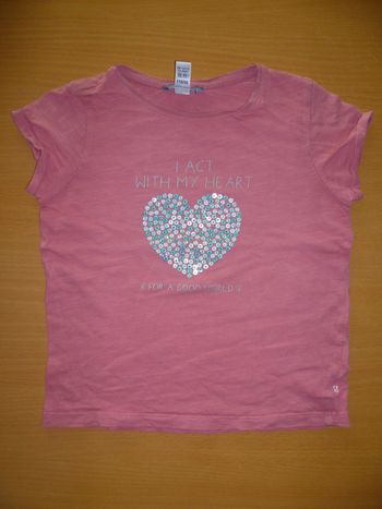 tee-shirt manches courtes rose cœur sequins