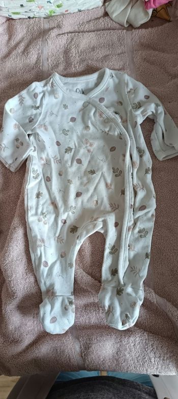 Lot 8 pyjama 1 mois
