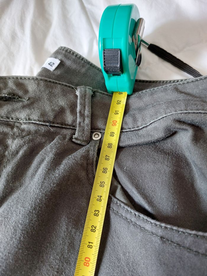 Pantalons - photo numéro 3