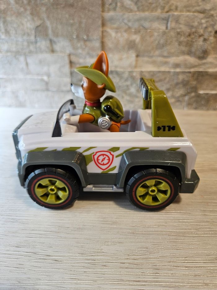 Paw Patrol Deluxe Véhicule + figurine Tracker - photo numéro 6