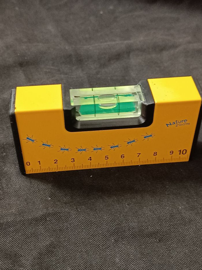 Niveau à bulle - photo numéro 3