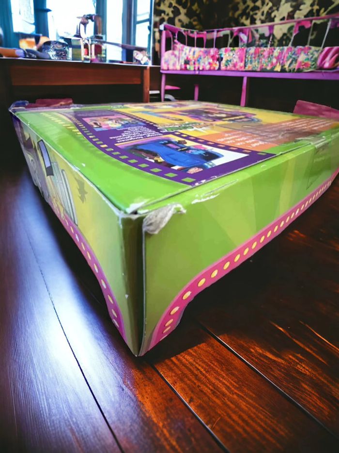 Neuf Mattel Polly Pocket 2006 PollyWorld boutique de Souvenirs Avec Lila 9cm - photo numéro 12