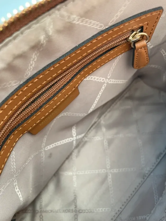 Sac bandoulière Mickael Kors Dome - photo numéro 8