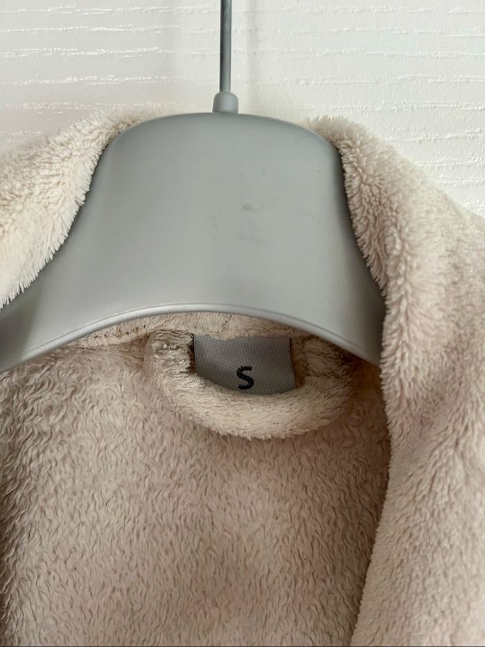 Peignoir crème - photo numéro 2