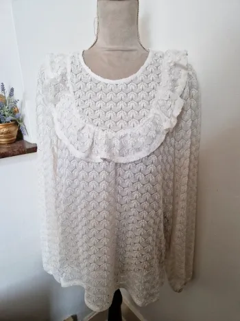 Haut en dentelle burton blanc creme xl