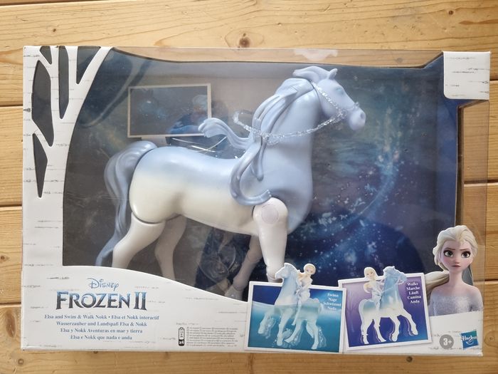 Cheval Reine des Neiges 2