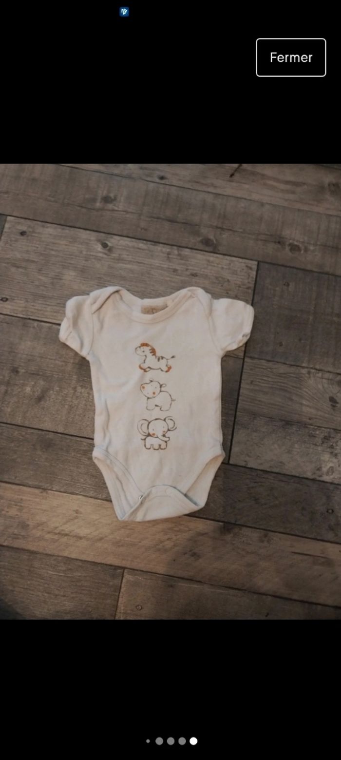 Lot body bébé fille 0-1 mois - photo numéro 1