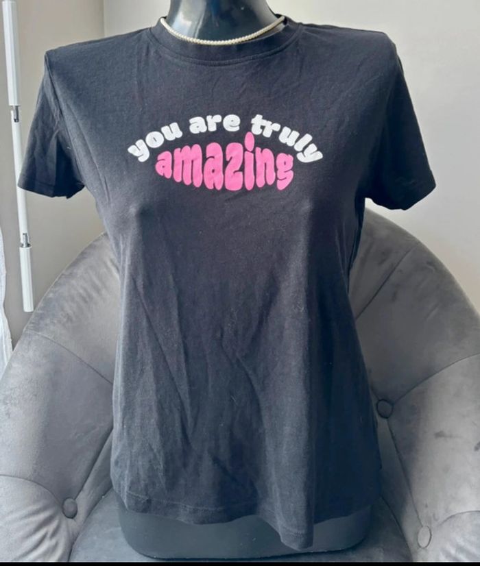 T-shirt noir Primark Cares You are truly amazing– Taille S/M - photo numéro 4