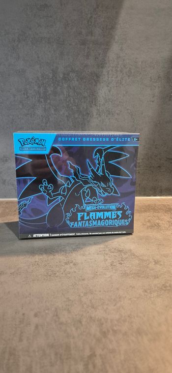 ETB ME02 Flammes Fantasmagoriques – Neuve Scellée (cassé )