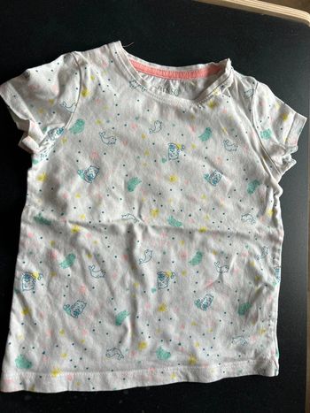 T- shirt
