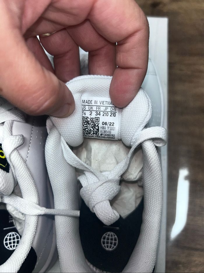 Baskets adidas neuf - photo numéro 6