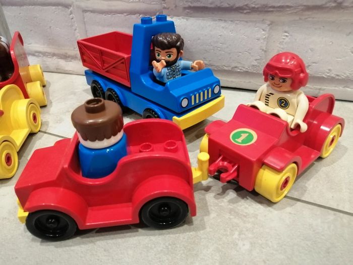 Véhicules et personnages lego duplo - photo numéro 2