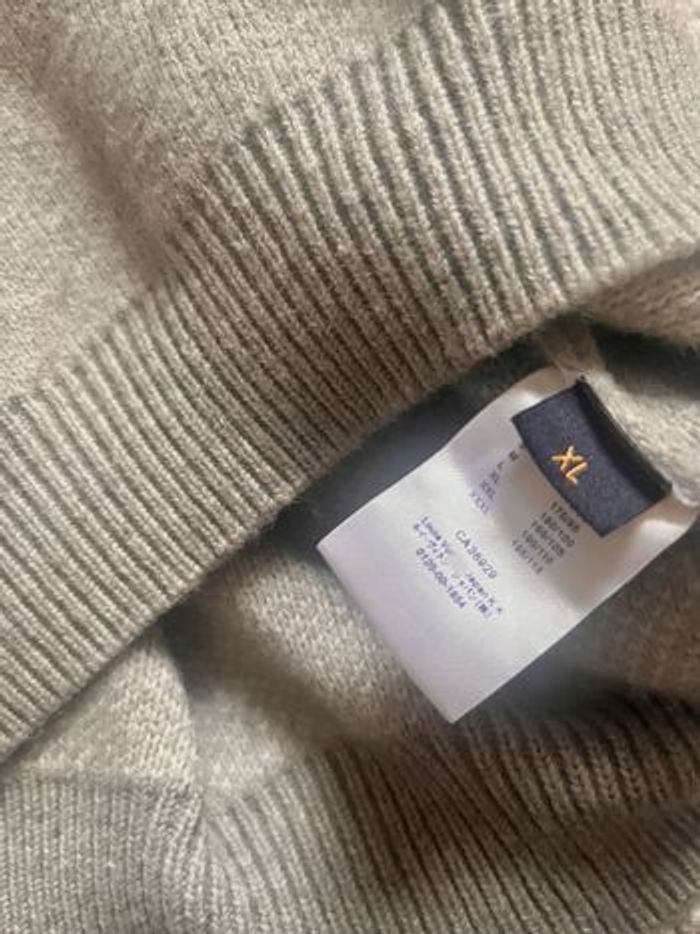 Pull Lv - photo numéro 2
