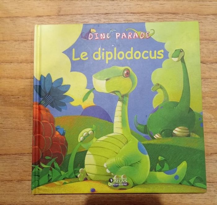 livre le diplodocus  - collection atlas jeunesse