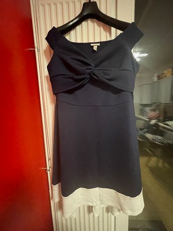 Robe bleu marine bonprix col bardot noeud poitrine T46/48 