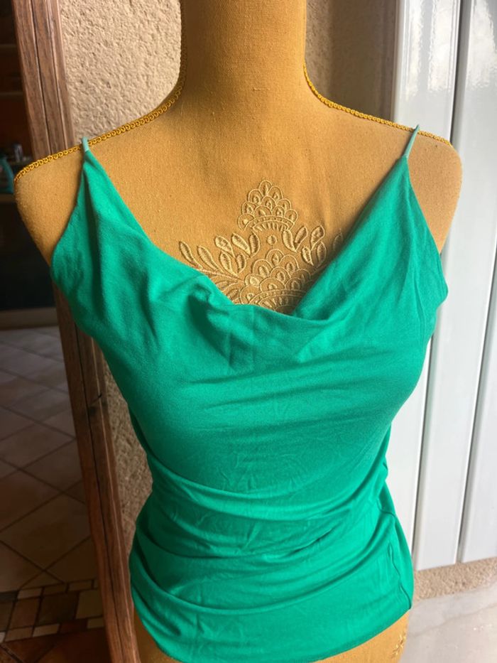 top vert zara