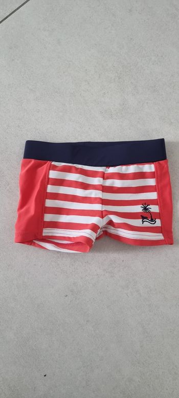 Maillot de bain garçon taille 9 mois
