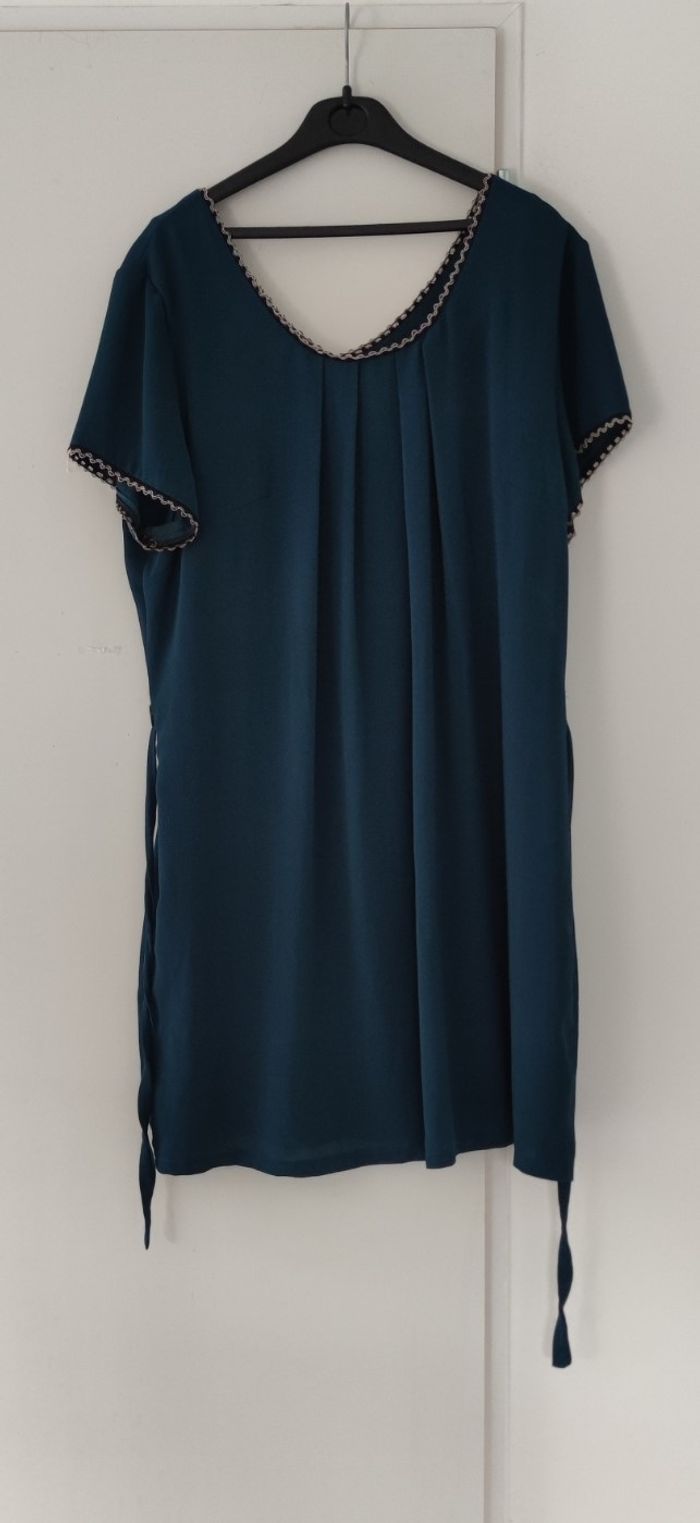 Tunique couleur verte taille 50 marque Kiabi pour femme - photo numéro 7