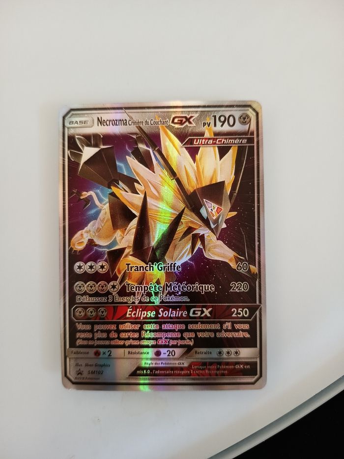 Carte pokémon Necrozma - photo numéro 2
