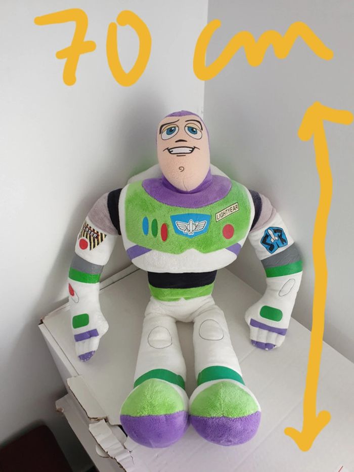 Grand Buzz l'éclair Disney Pixar