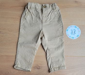 Pantalon kiabi Taille 12 mois