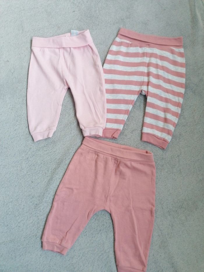 Lot 3 pantalon été 6-12 mois
