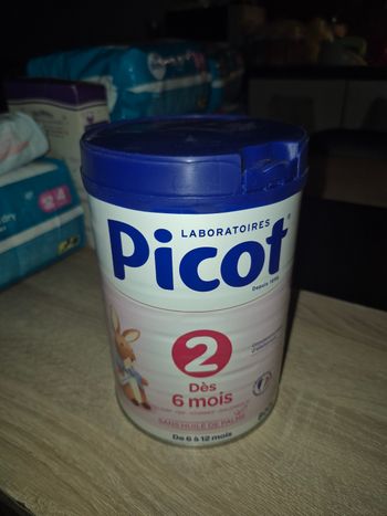 Boîte de lait picot 2eme age neuf
