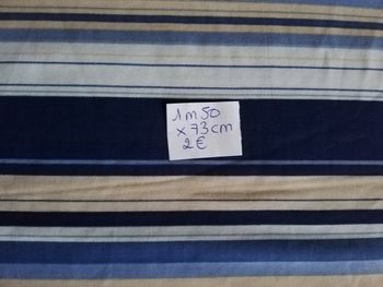 Tissu 1m50x73cm