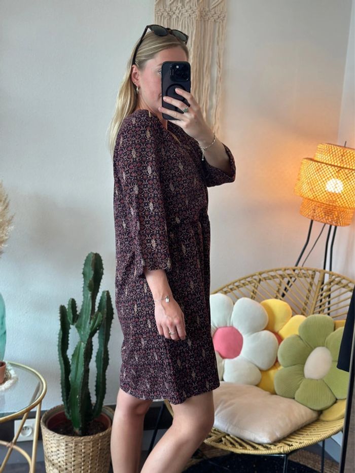 Belle robe fluide noire avec imprimé fleuri bordeaux et doré, taille 3/40 - La Petite Étoile Paris - photo numéro 6