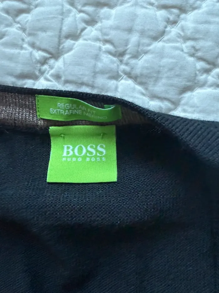 Pull Hugo Boss - photo numéro 2