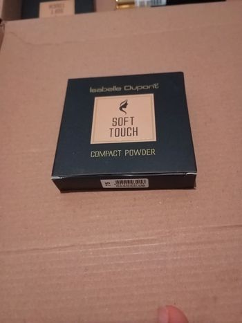 Poudre compacte soft touch Isabelle Dupont onika 75