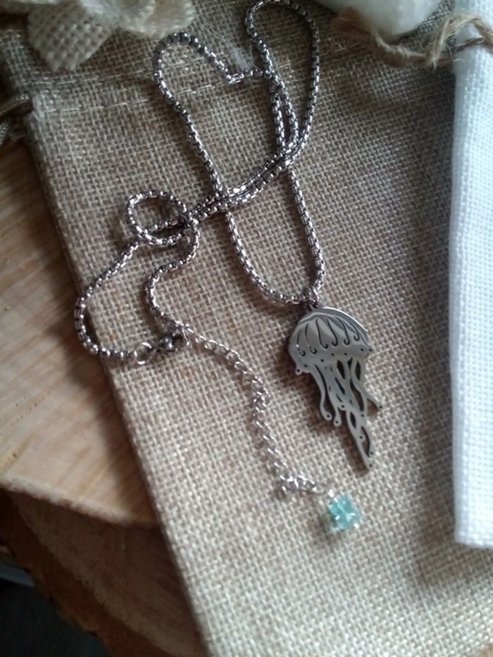 Collier méduse en acier inoxydable argenté - photo numéro 2