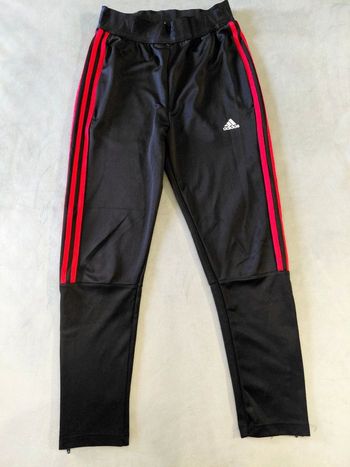 Pantalon de survêtement Adidas noir bandes rouges taille 11/12 ans - très bon état