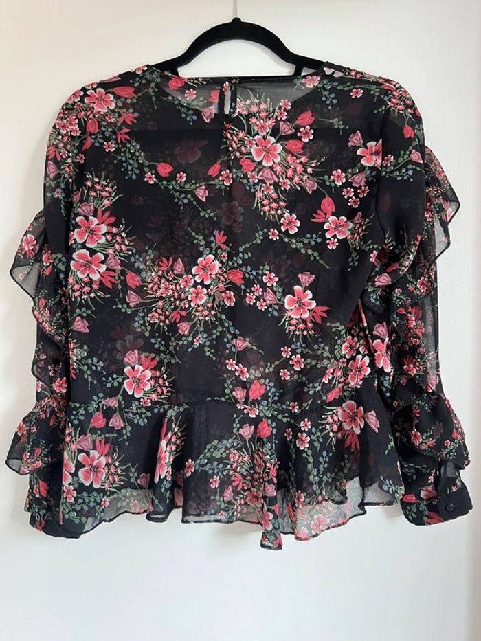 Blouse Zara noire à fleurs et volants taille S - photo numéro 6