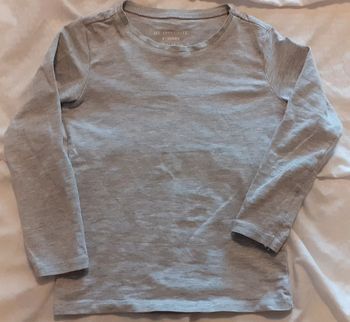 Haut manches longues enfant 4-5 ans / Zeeman