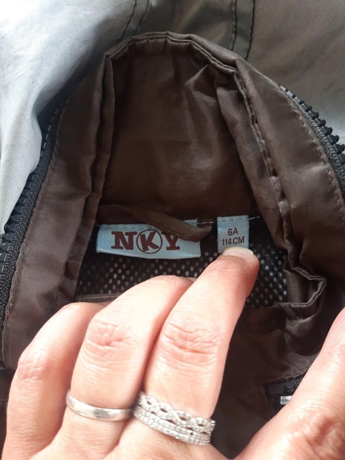 Coupe vent garcon 6 ans - photo numéro 2