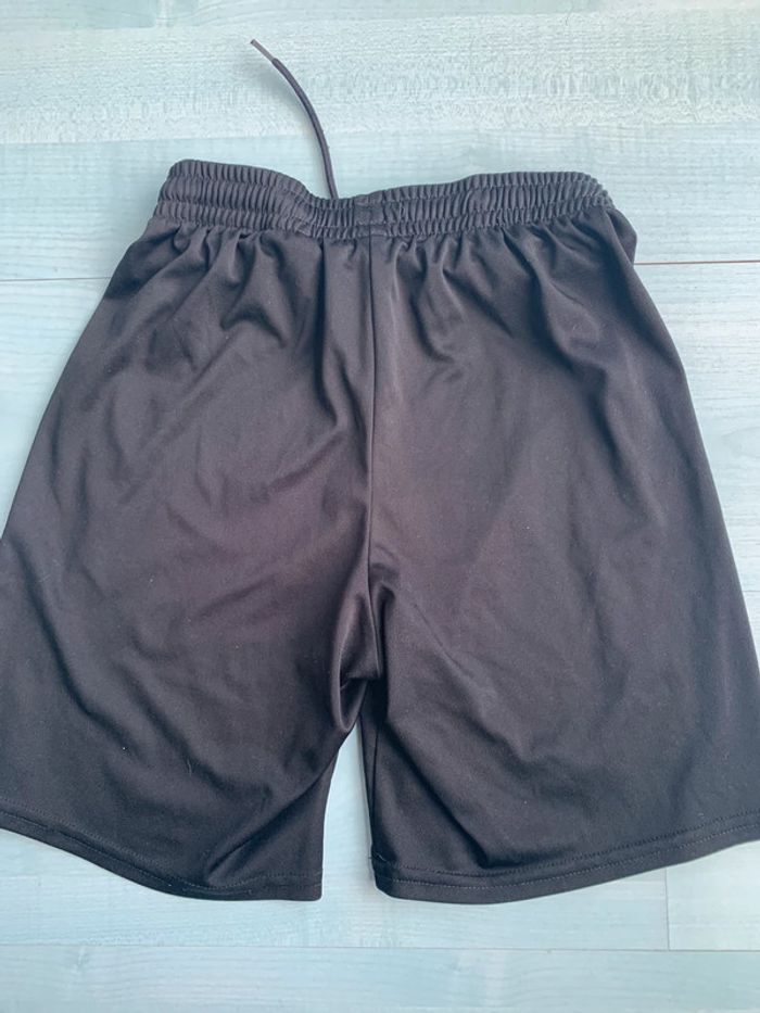 Short noir 10/12ans - photo numéro 3