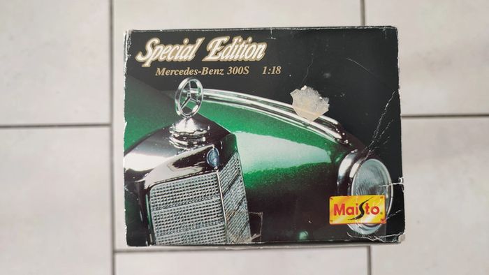 Boite vide pièce détachée miniature Mercedes Benz 300S 1955 Maisto 1/18 1/18ème #B66 - photo numéro 6