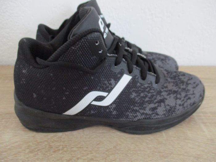 Chaussures de basketball Pro Touch pointure 39 - photo numéro 5