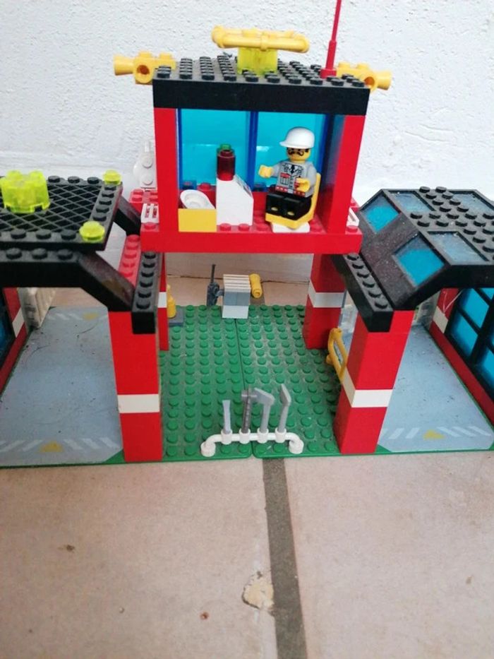 lego 6478 le qg des pompiers - photo numéro 6