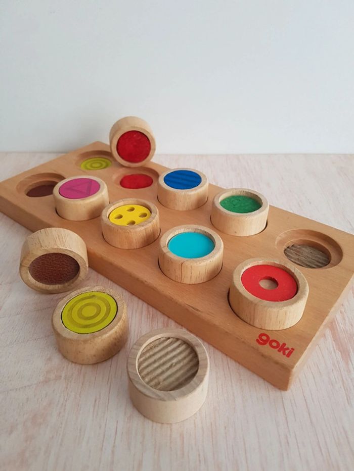 Jeu de memo tactile en bois Goki