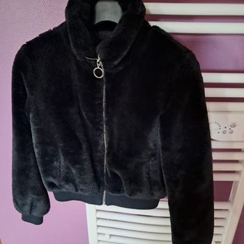 Blouson noir fausse fourrure Taille XS JENNYFER 