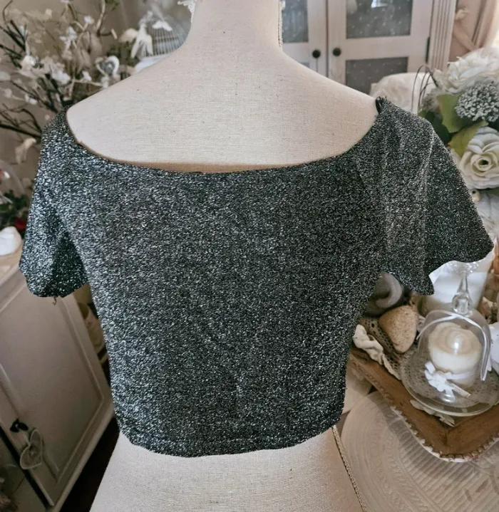 Haut crop top noir pailleté argenté Jennyfer Taille M Neuf - photo numéro 3